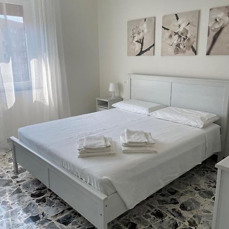 Casa Gelindo - Large And Fine Apartment With Two Bathrooms 东塞斯特里 外观 照片