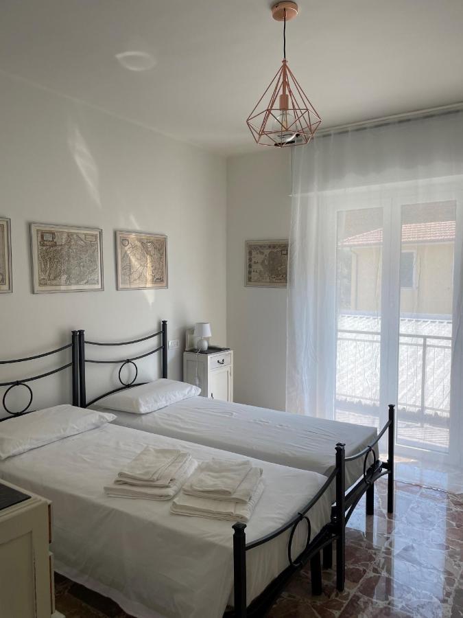 Casa Gelindo - Large And Fine Apartment With Two Bathrooms 东塞斯特里 外观 照片