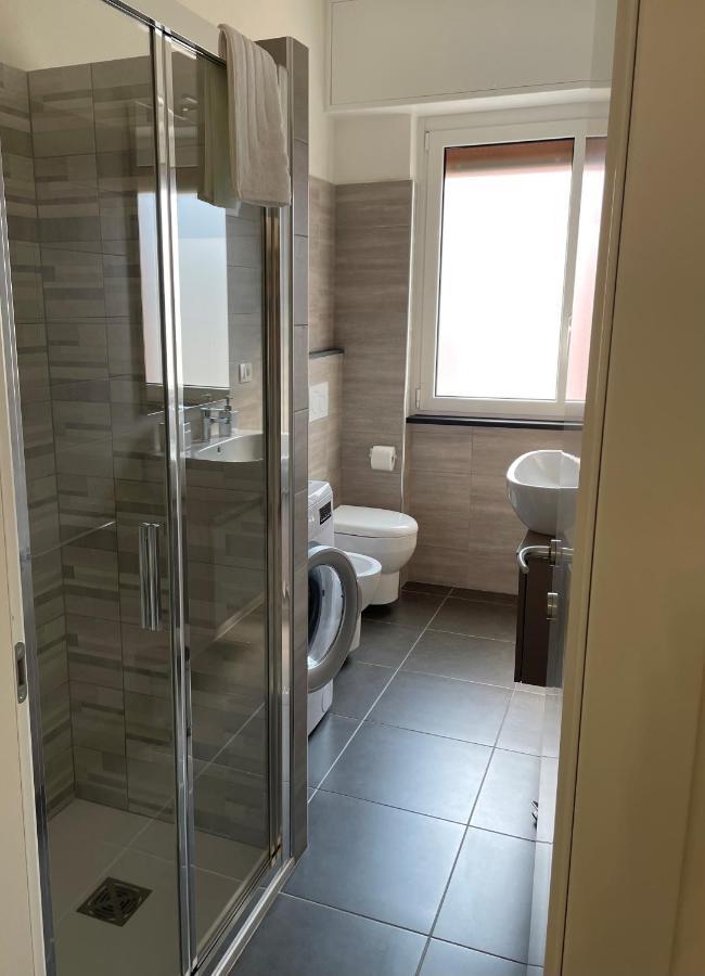 Casa Gelindo - Large And Fine Apartment With Two Bathrooms 东塞斯特里 外观 照片